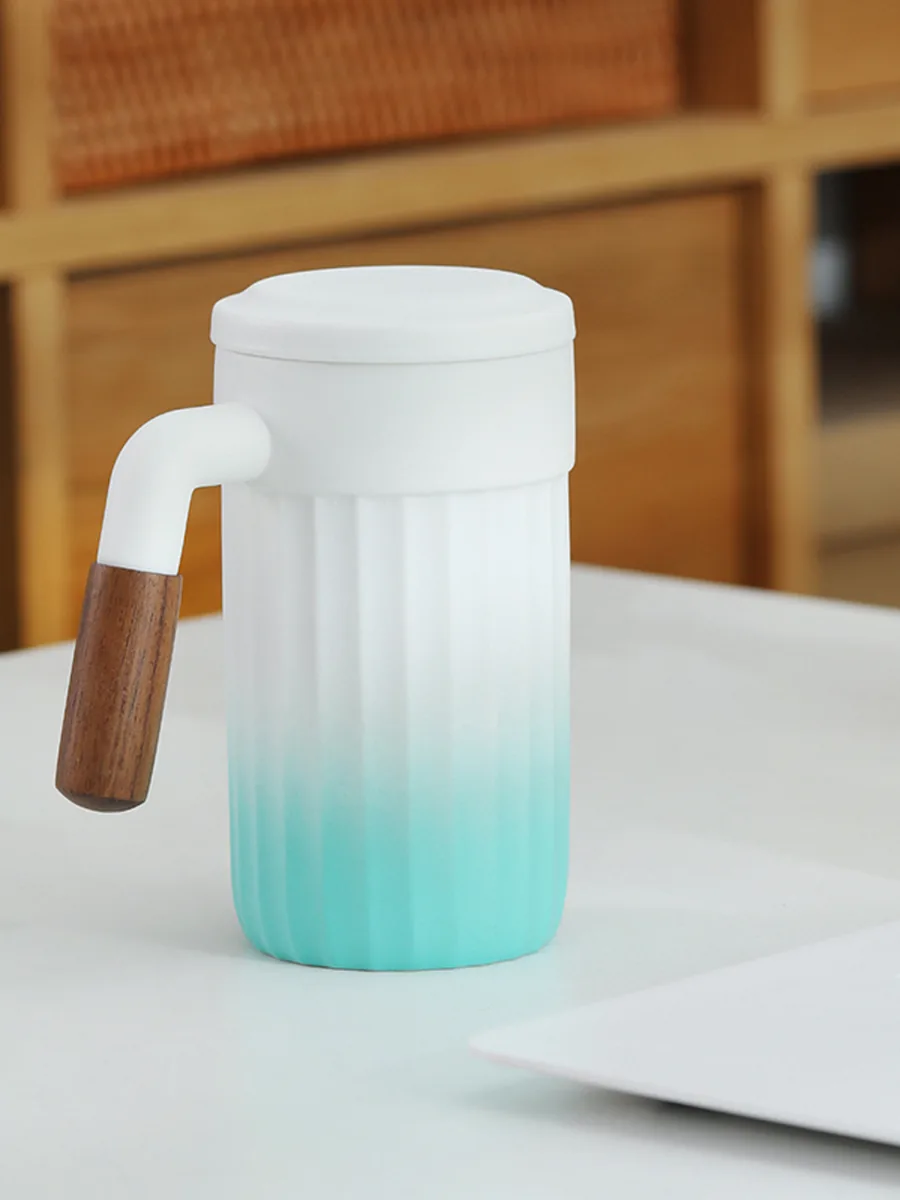渐变木色把手杯